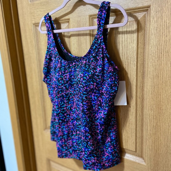 New Classic Modest Tankini Top Swimsuits For All Plus Size Curvy - Picture 4 of 5